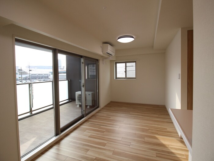 Alivis金山Eastの物件内観写真