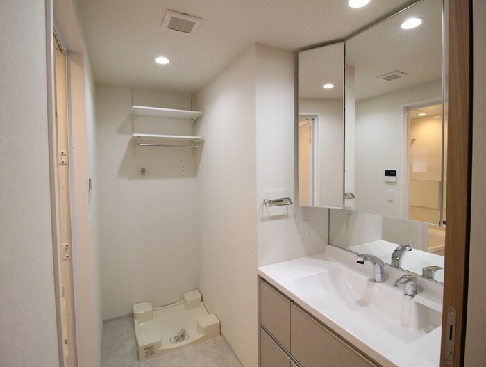 Alivis金山Eastの物件内観写真