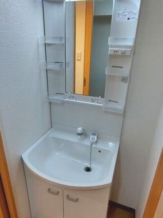 Ａ・Ｃｉｔｙ東岸の物件内観写真