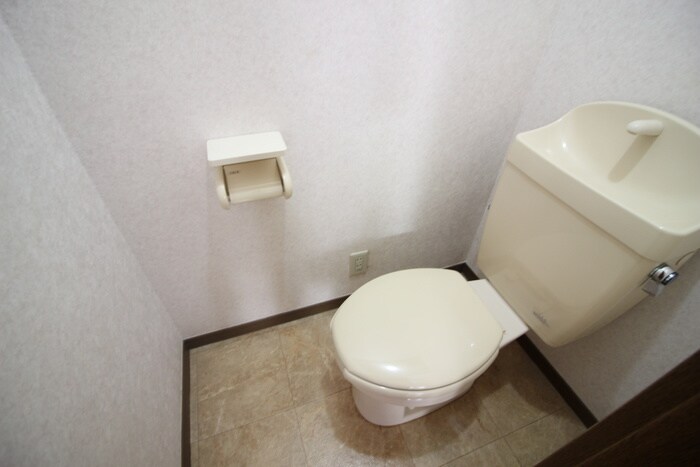 ファミ－ユコ－トＹｓの物件内観写真