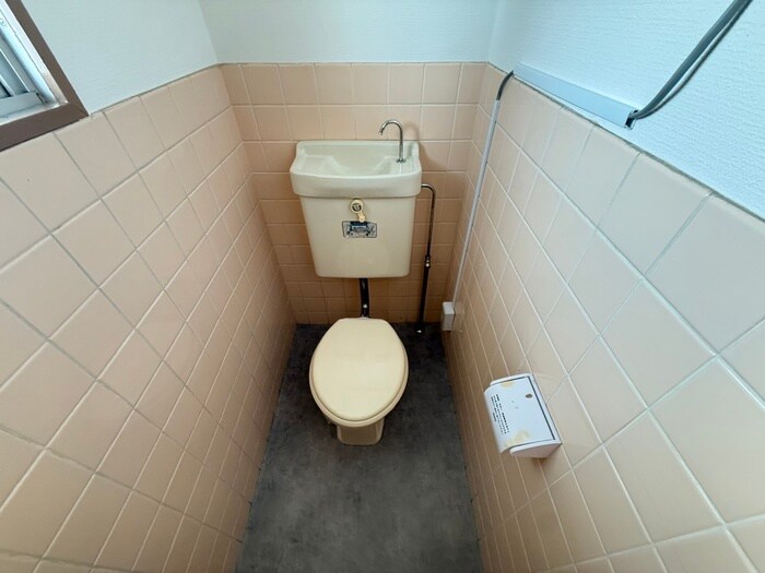 フラット内山の物件内観写真