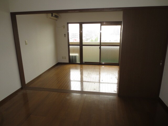 エクセレント港の物件内観写真