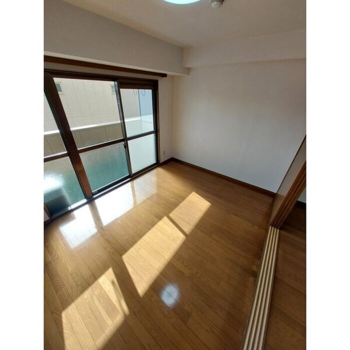 エクセレント港の物件内観写真