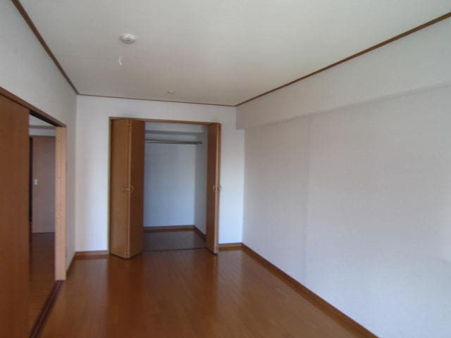 上前津寿ビルの物件内観写真