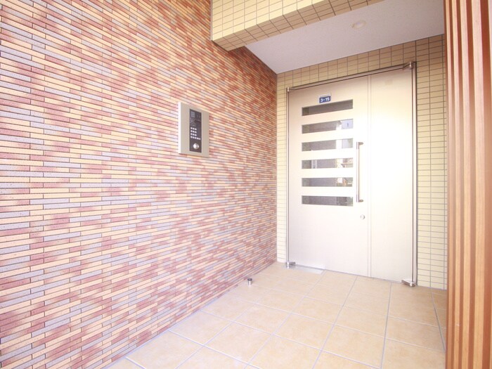 クレスト上名古屋の物件外観写真