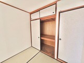 シャトーエルクの物件内観写真