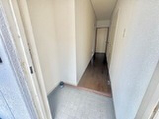 シャトーエルクの物件内観写真