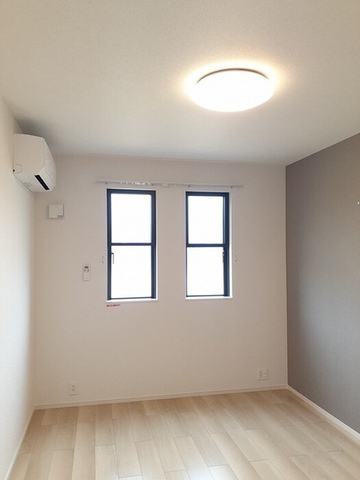 エノルメ　Ⅱの物件内観写真