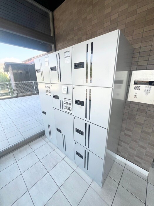 ヴァンヴェール名古屋の物件外観写真