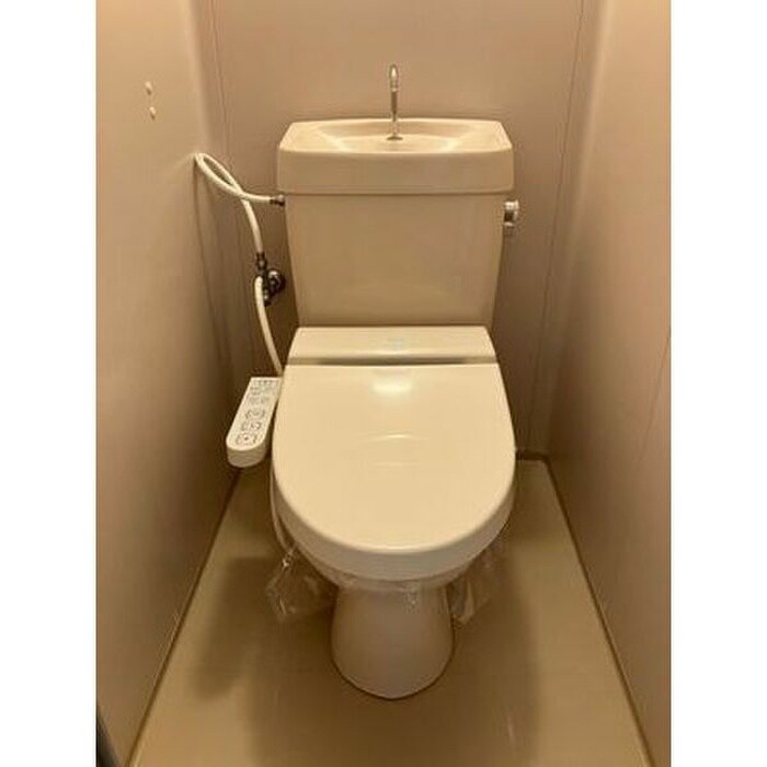 ヴァンヴェール名古屋の物件内観写真