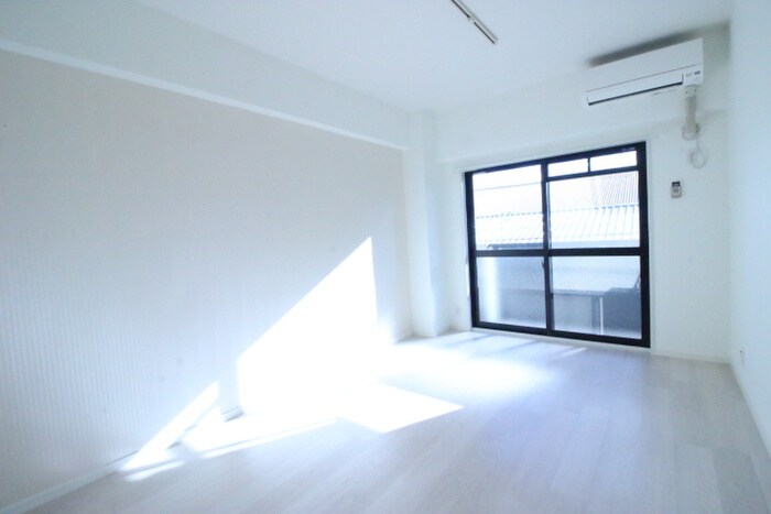 ヴァンヴェール名古屋の物件内観写真