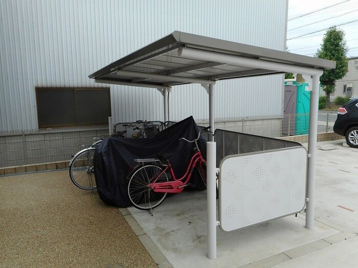 ラルジュ　中花の物件外観写真