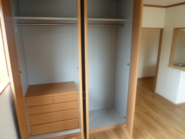 リバ－サイド静の物件内観写真