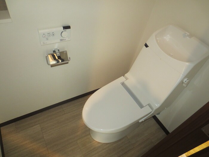 アーデン東別院の物件内観写真