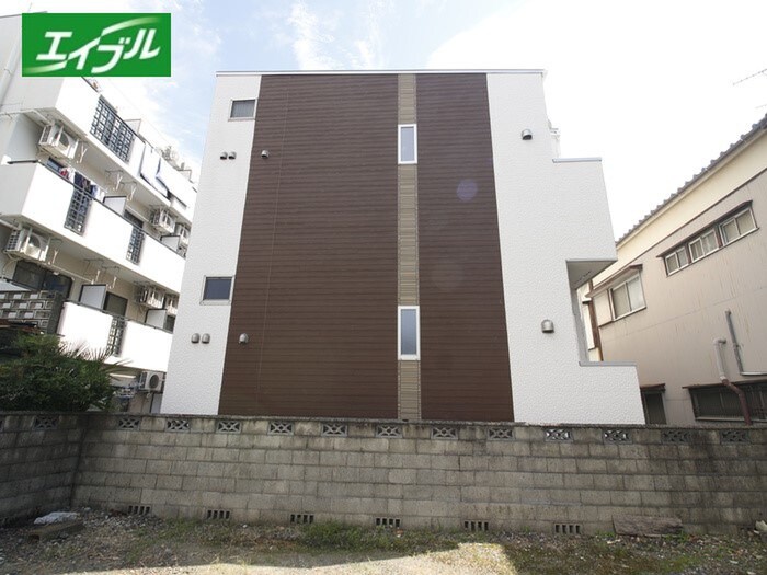 ハーモニーテラス石田町の物件外観写真