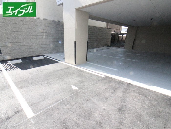 S-RESIDENCE桜本町awesomeの物件外観写真