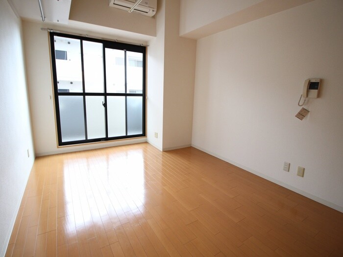 びい6植田の物件内観写真