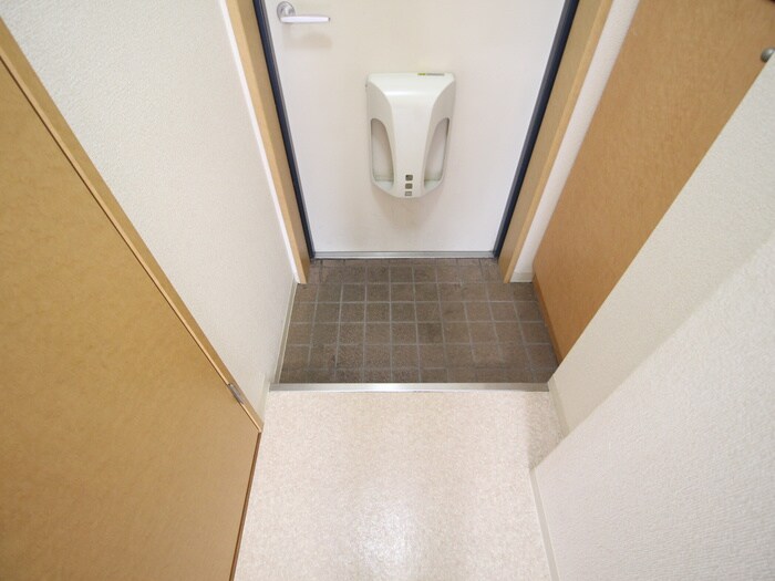 びい6植田の物件内観写真