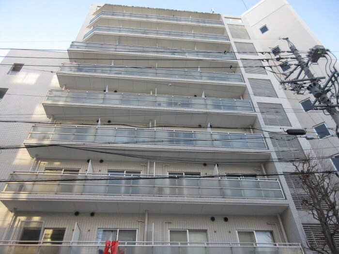 パルテノンリンデンの物件外観写真