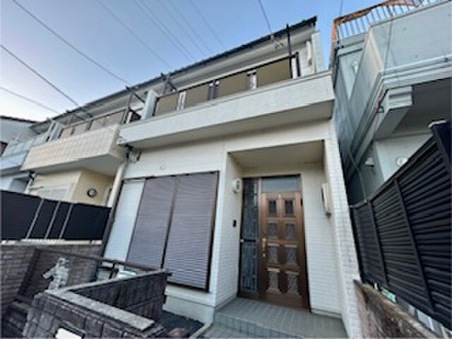 大谷町貸家の物件外観写真