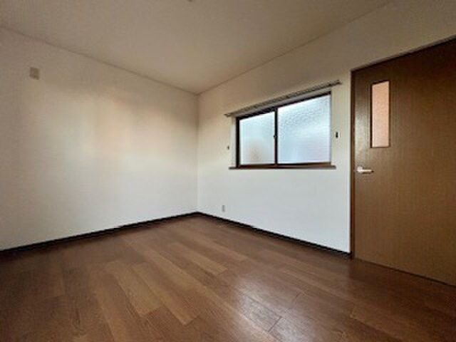 大谷町貸家の物件内観写真