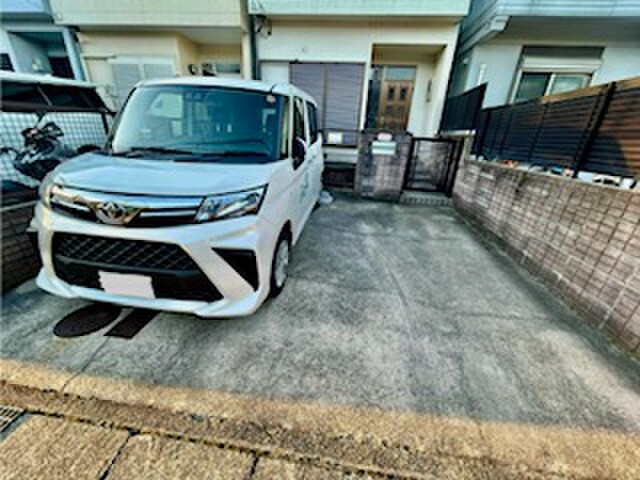 大谷町貸家の物件外観写真