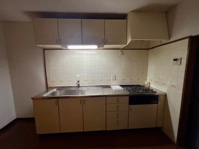 大谷町貸家の物件内観写真