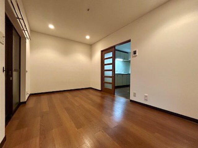 大谷町貸家の物件内観写真