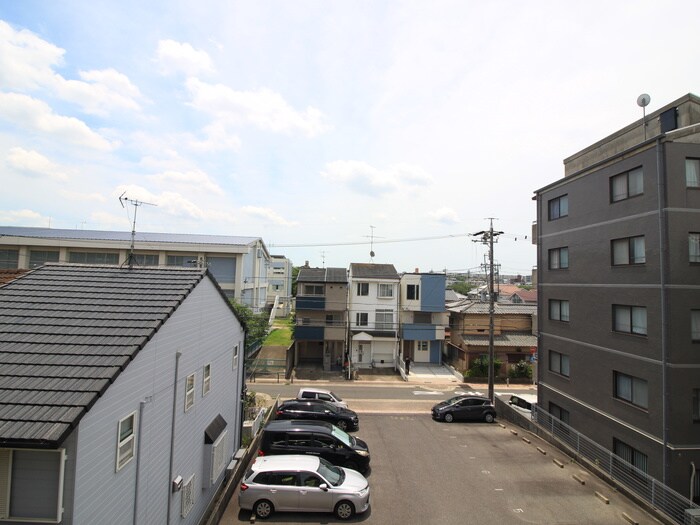 クレストハイム引山の物件内観写真