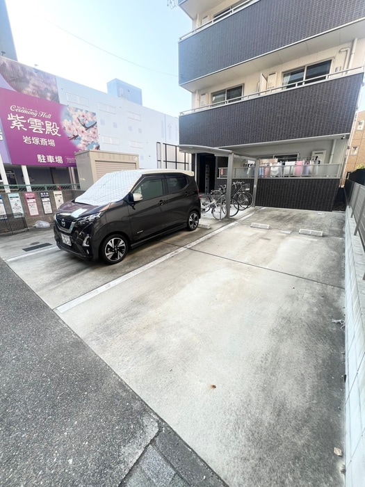 ＡＨ岩塚の物件外観写真