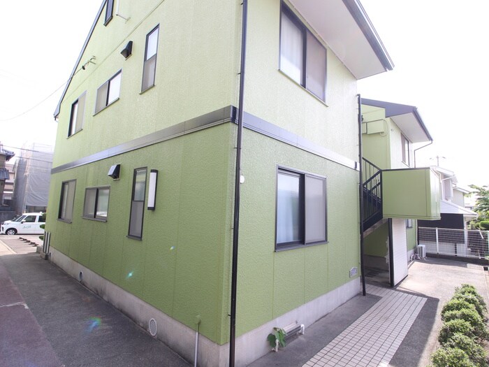 クレセント篠の風B棟の物件外観写真