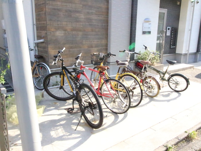 カシミール本陣の物件外観写真