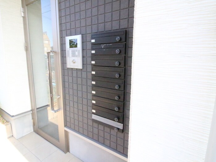 カシミール本陣の物件外観写真