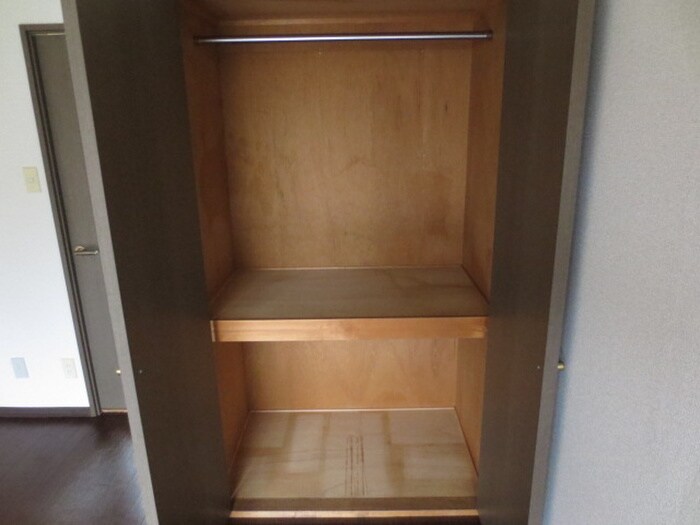 ハウザー高畑の物件内観写真