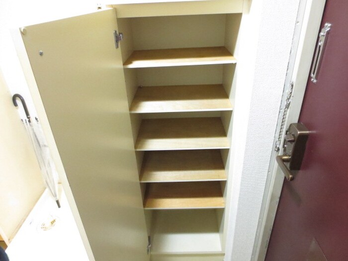 ハウザー高畑の物件内観写真