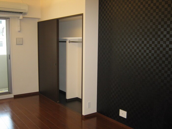 ロイジェント栄の物件内観写真