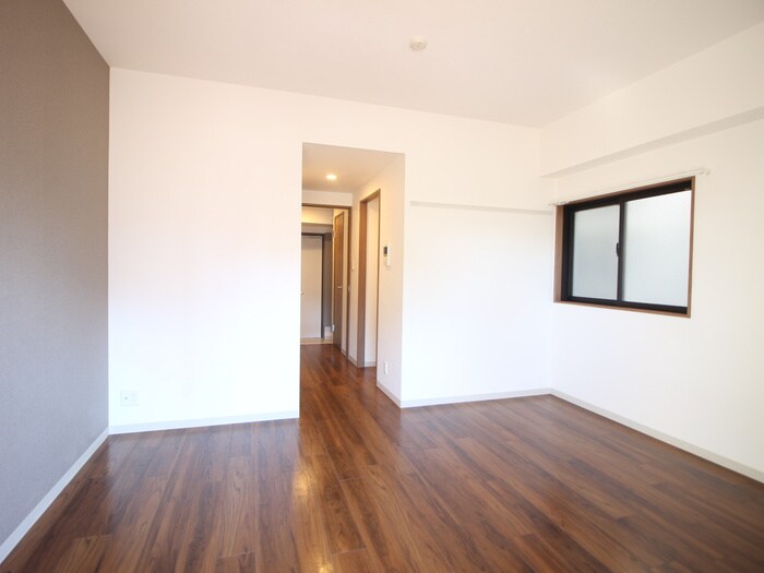 ヴィラエーデル名駅の物件内観写真