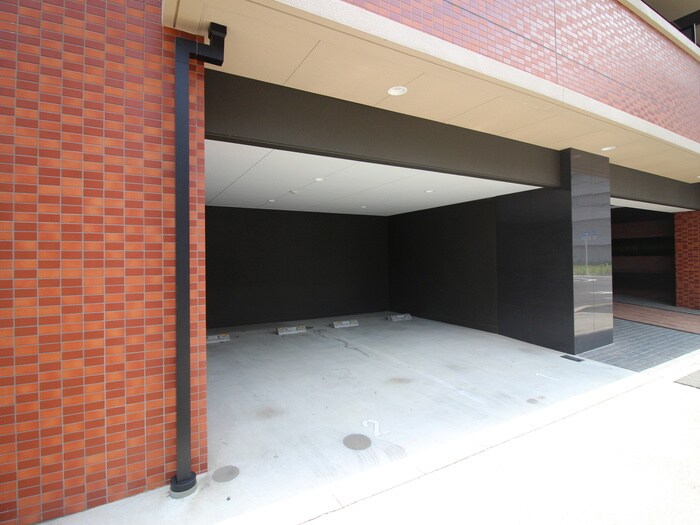 ヴィラエーデル名駅の物件外観写真