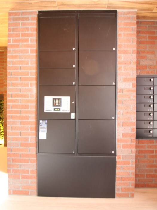 ヴィラエーデル名駅の物件外観写真