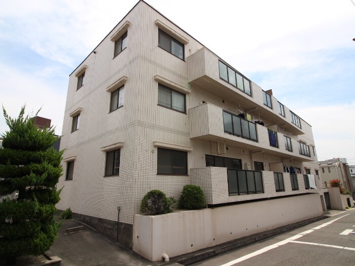 ルピネス亀の井の物件外観写真