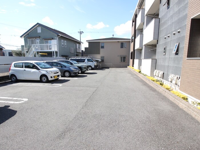 セレノカーサⅢの物件外観写真