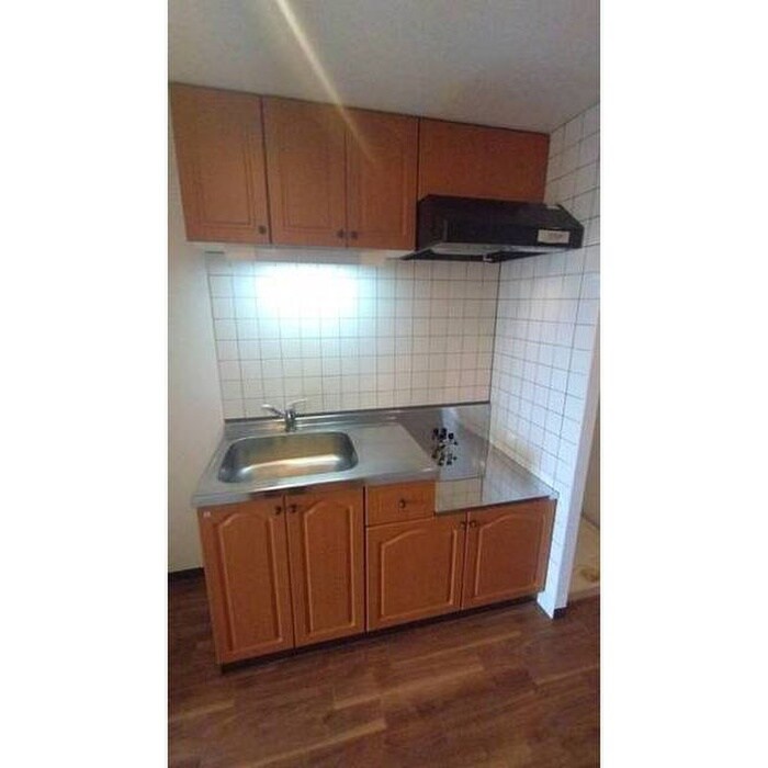 ルミエールＥの物件内観写真