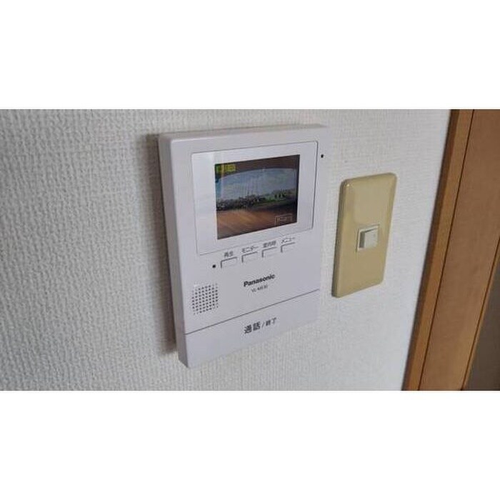 ルミエールＥの物件内観写真