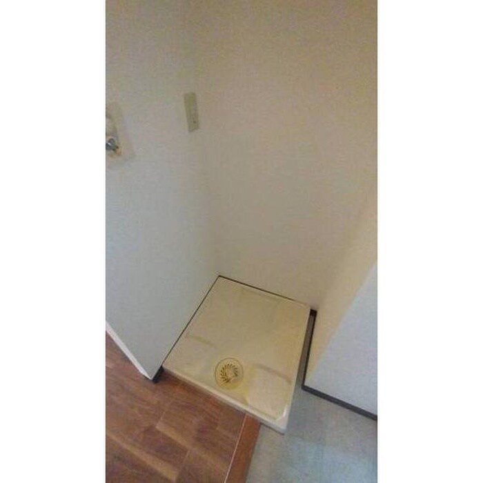 ルミエールＥの物件内観写真