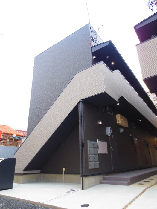 ラ　ヴィータ　フェリーチェの物件外観写真