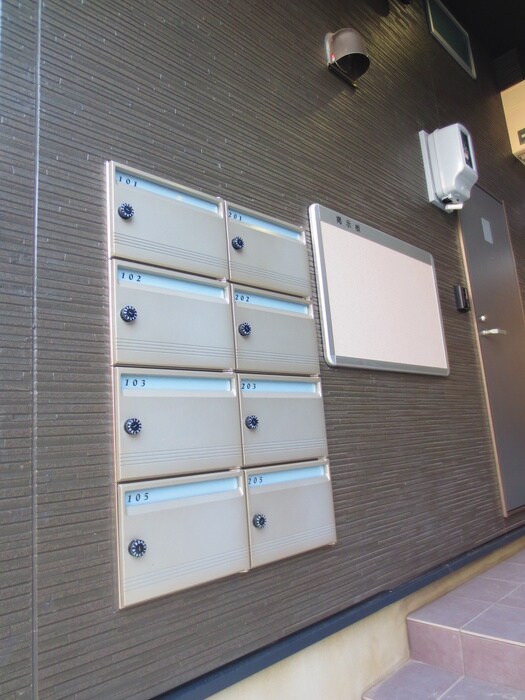 ラ　ヴィータ　フェリーチェの物件外観写真