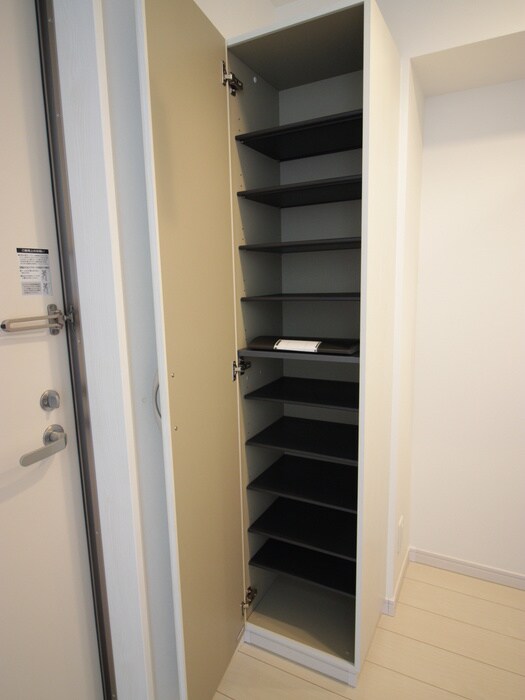 ラ　ヴィータ　フェリーチェの物件内観写真