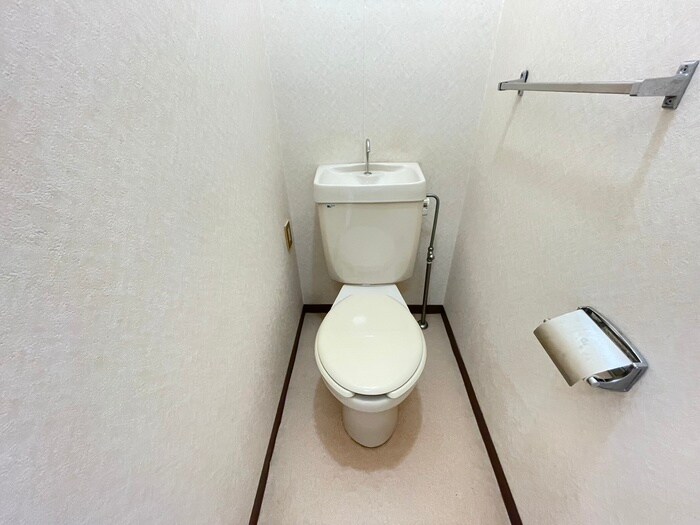 リベ－ル名東の物件内観写真