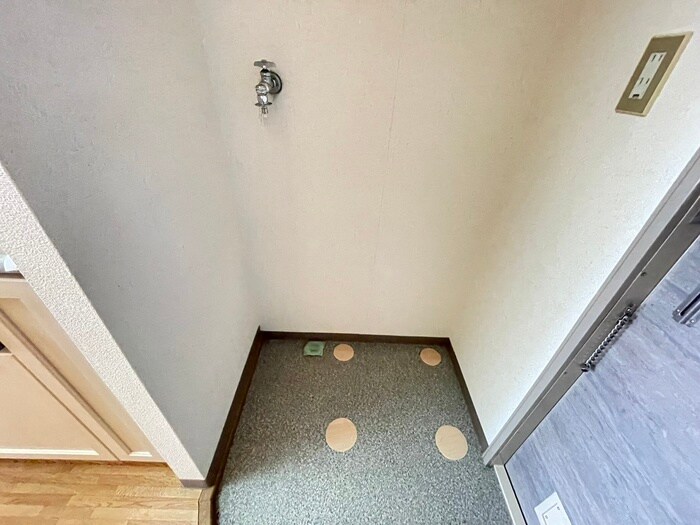 リベ－ル名東の物件内観写真