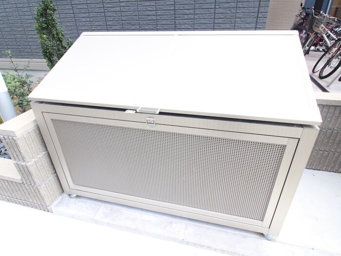 シュヴァルの物件外観写真